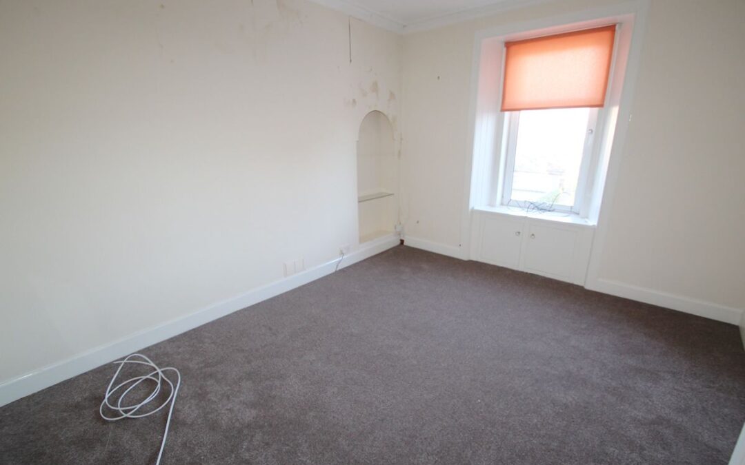 1D Castle Street Maybole Scotland KA19 7DD